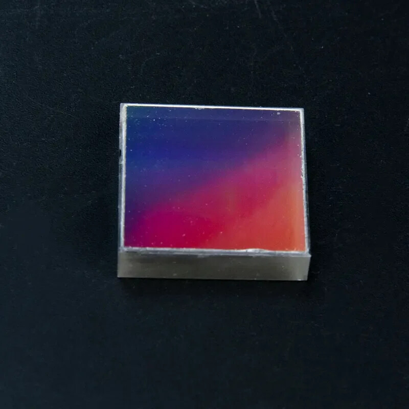 Planar Diffraction Grating One Dimensional Holographic Interference Spectrometer