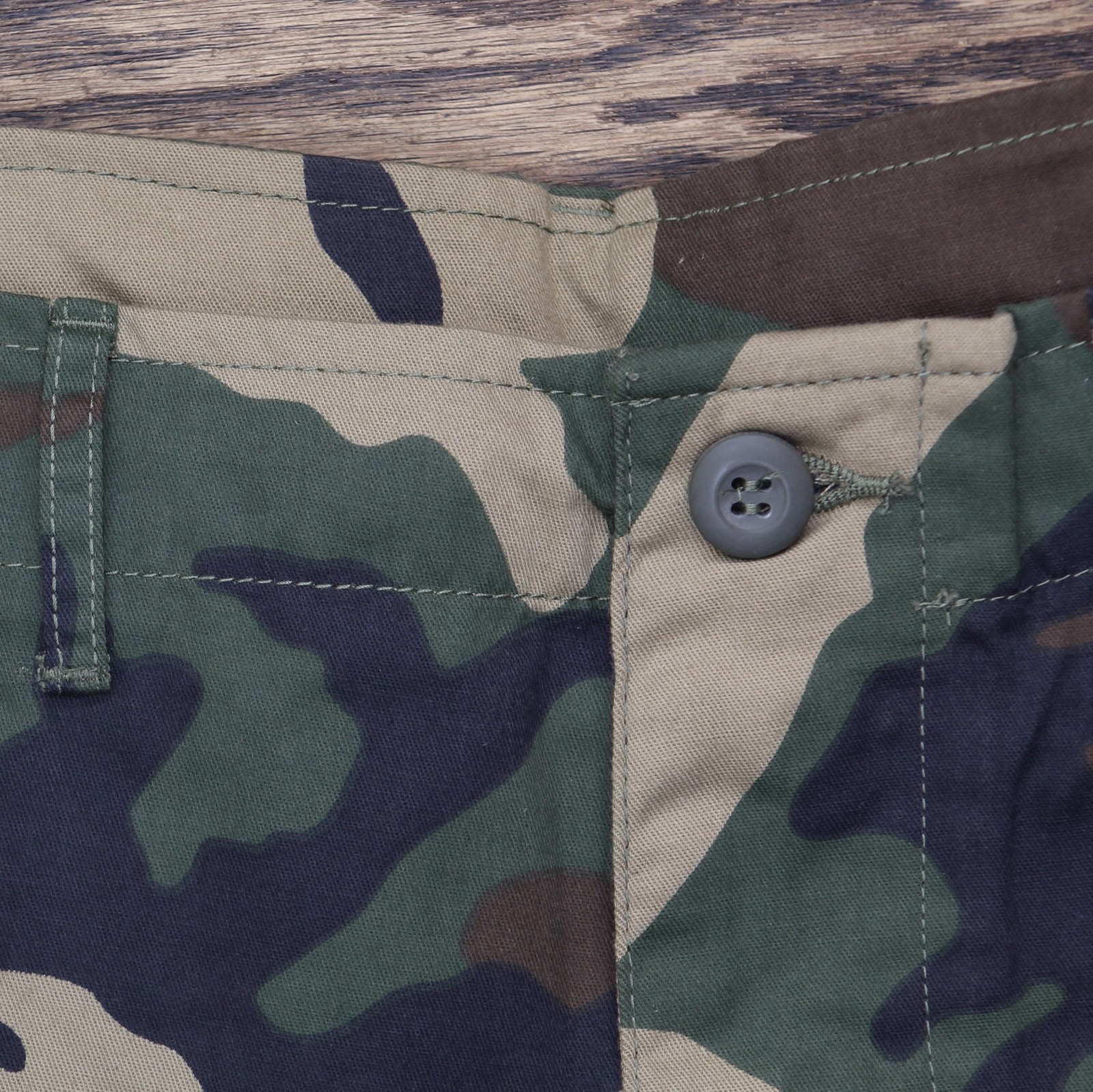 Urban Renewal Womens Cargo Military Straight Leg Pants Camo Green M