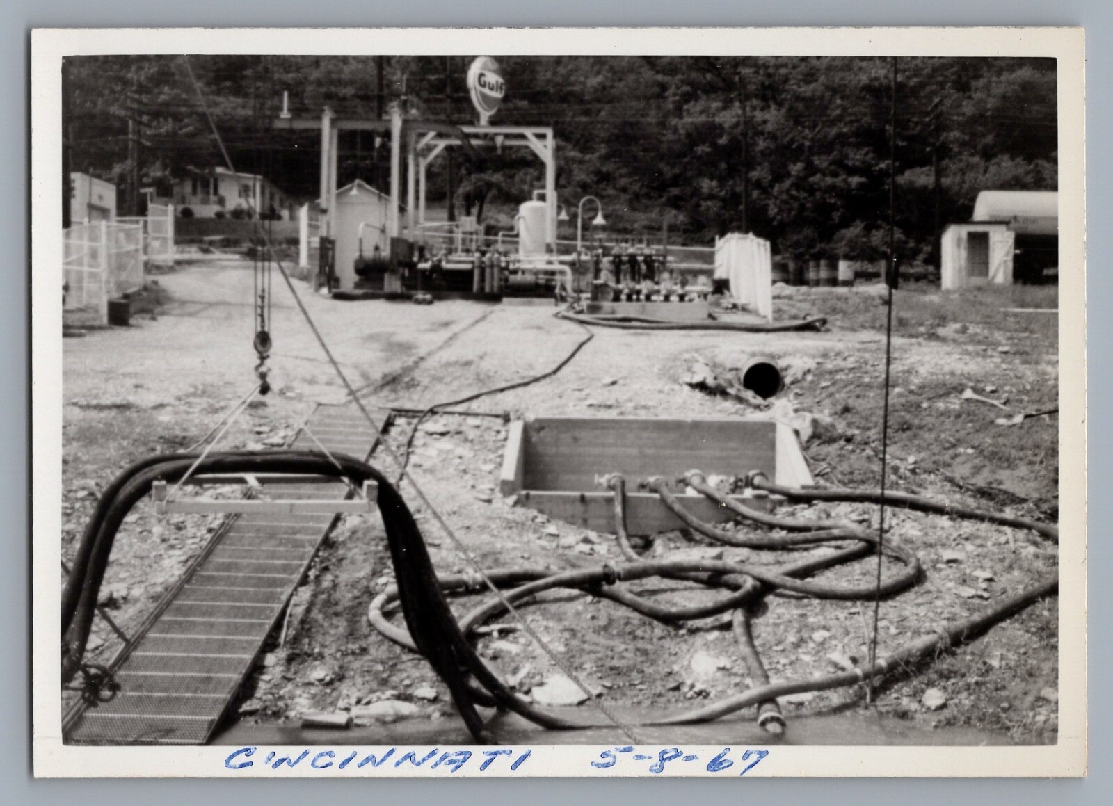 1967 Gulf Oil & Gas Vintage 4.25 x 3" Photo Pipeline Cincinnati, Ohio   9420