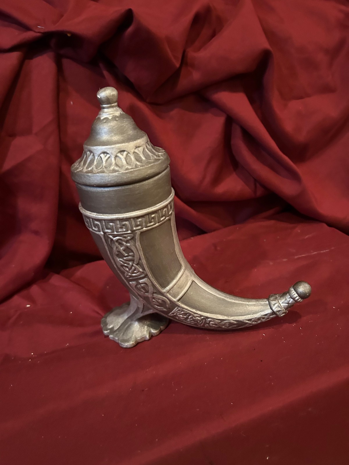 Norwegian Viking drinking horn with lid made of pewter 8in height