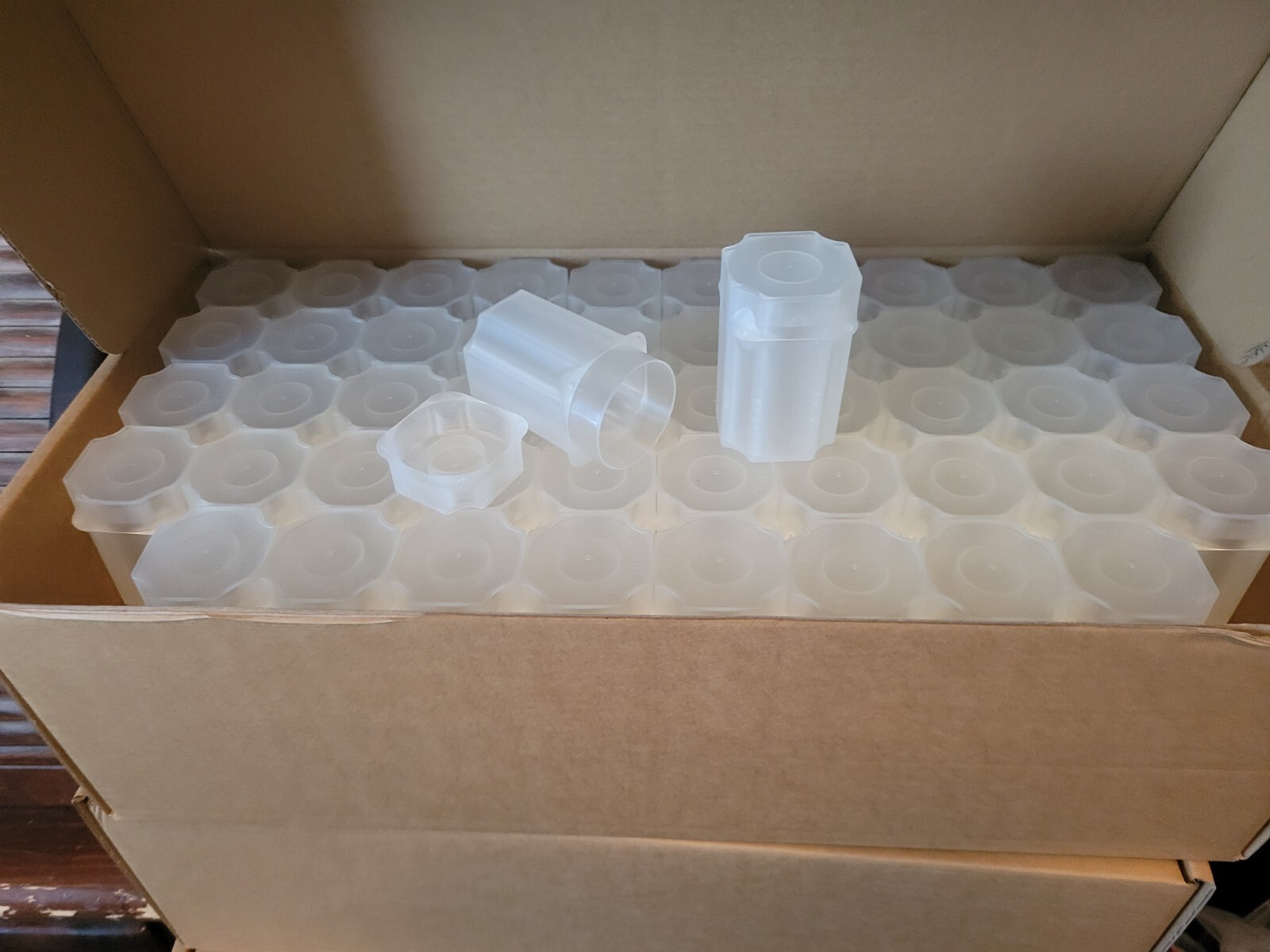 Box of 100 Medallion Size 39mm Square Coin Storage Tubes Silver Copper Rounds