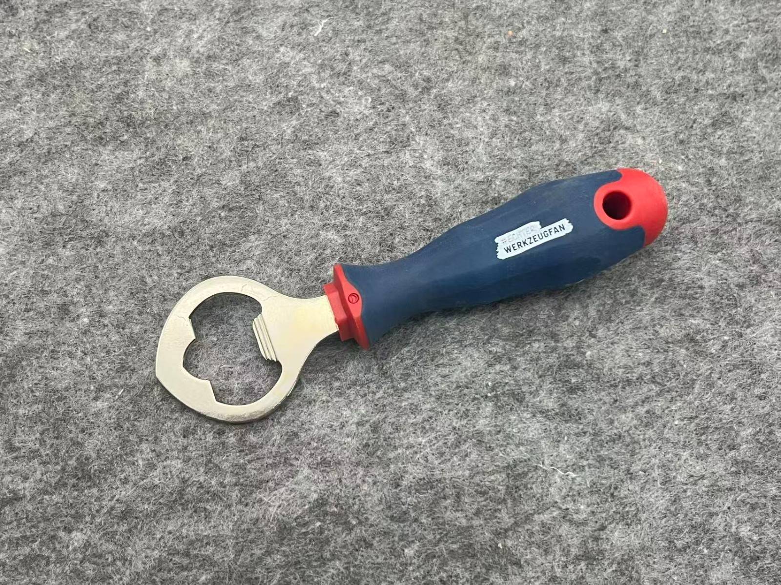 echter werkzeugfan bottle opener