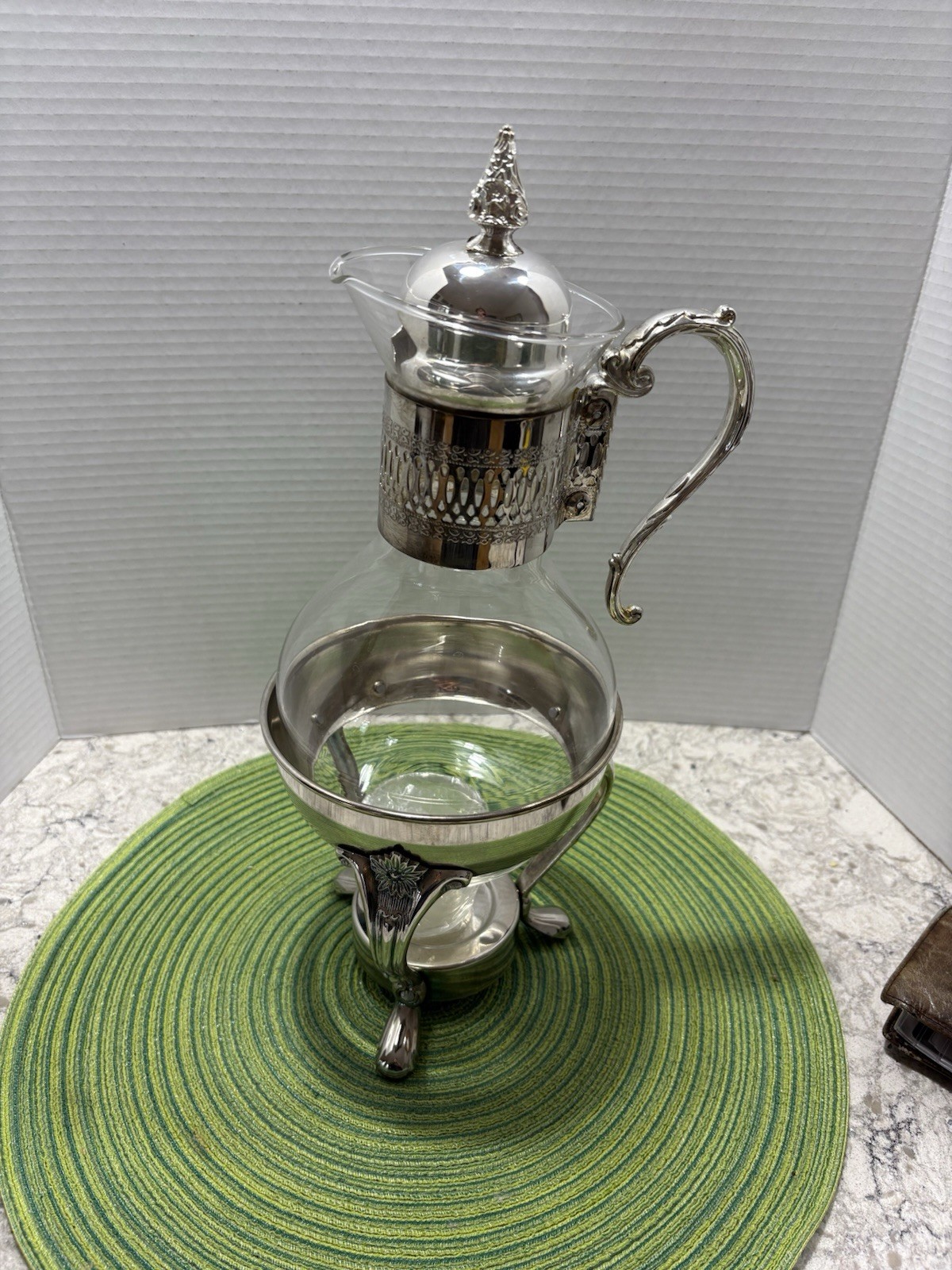 Silverplated COFFEE CARAFE Footed 8 C Vintage 1991 Intl. Silver Co. NEW OPEN BOX