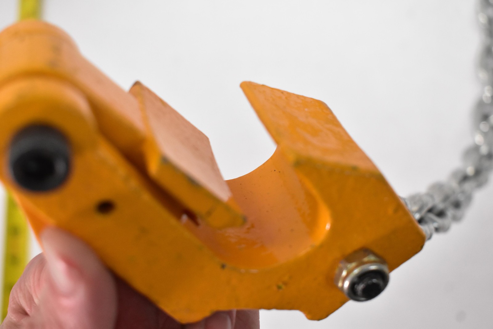 Dual Plate Lifting Clamps With Chain Sling Orange Steel Rigging Hoist Tool