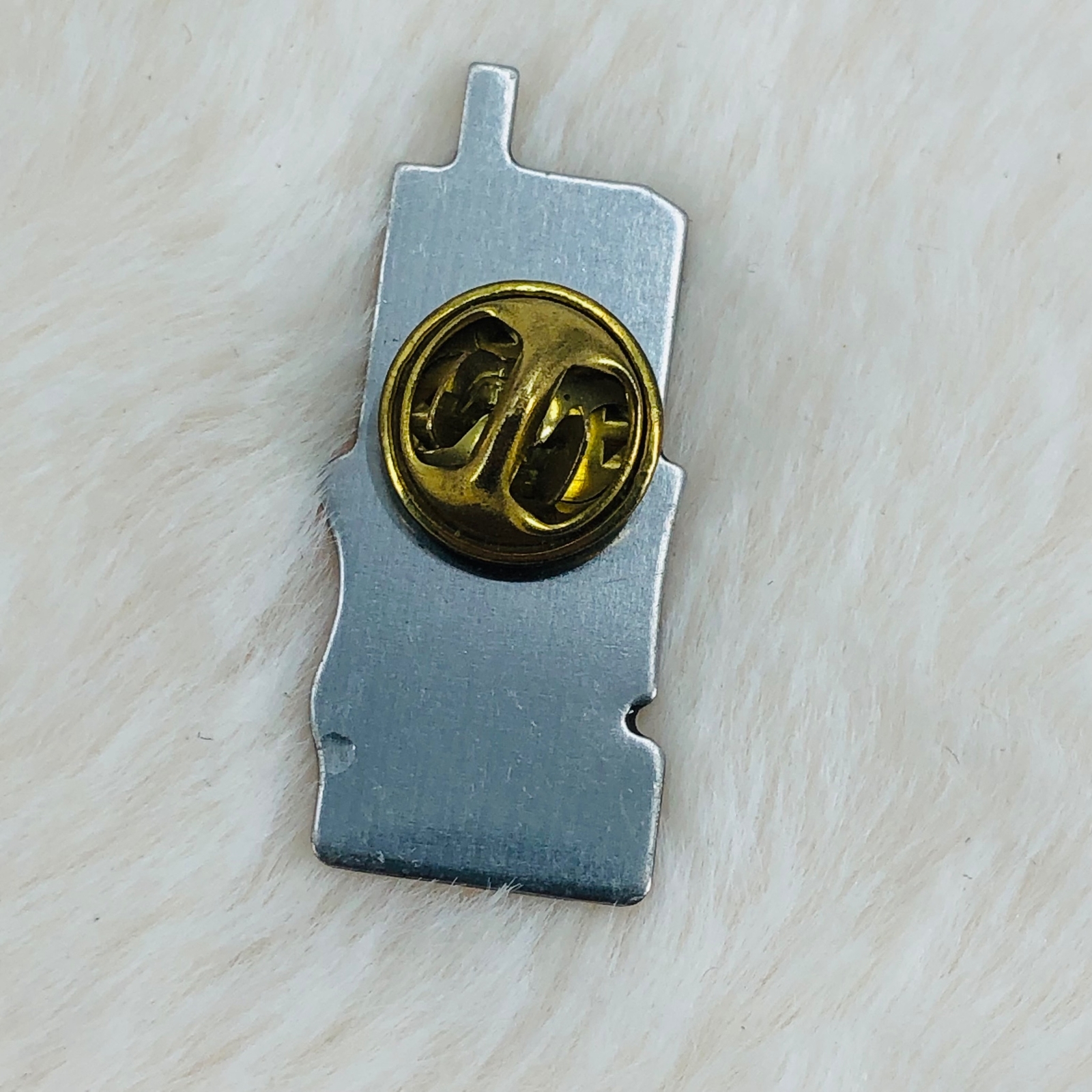 United We Stand 9/11 Remembrance Twin Towers USA Flag Lapel Pin