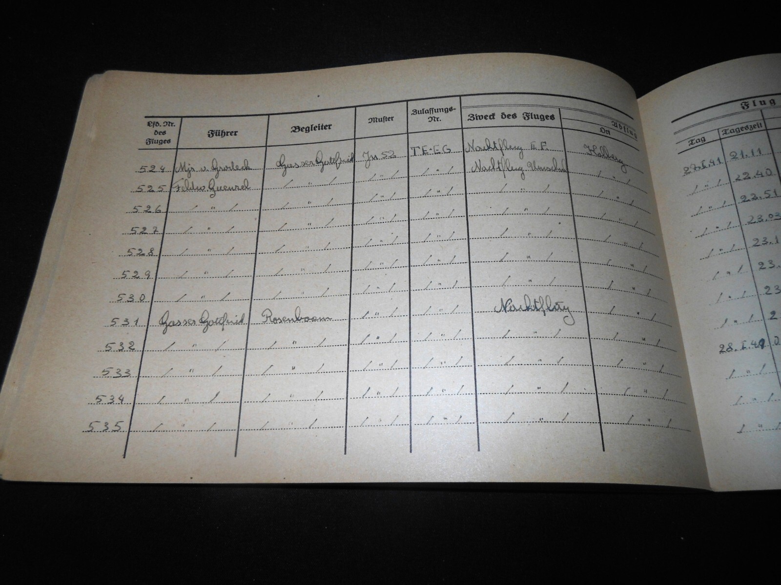 WW II German LW Flugbuch - FLIGHT LOG BOOK - Ju52 He111 Do17 Do23 Ju86 - NICE!