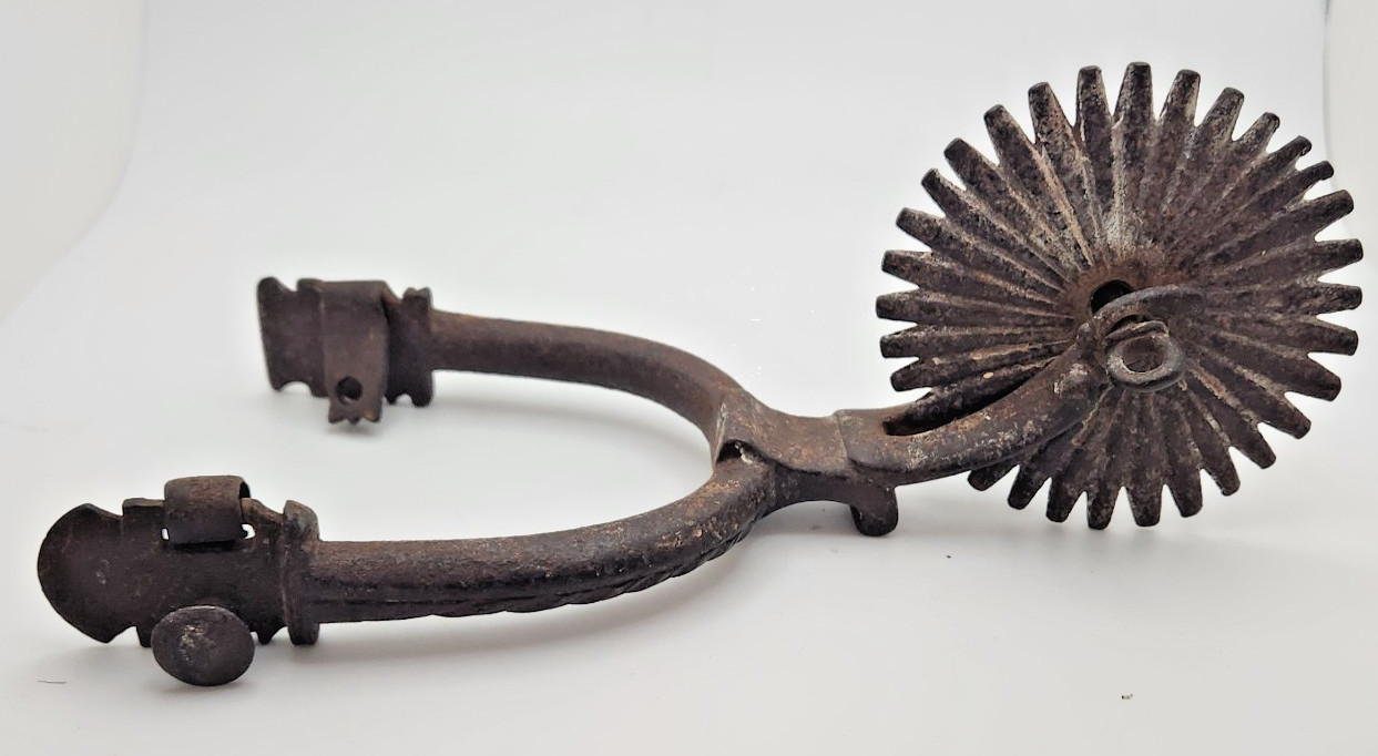 Antique Chilean Huaso Spur 7'' Rowel 3''