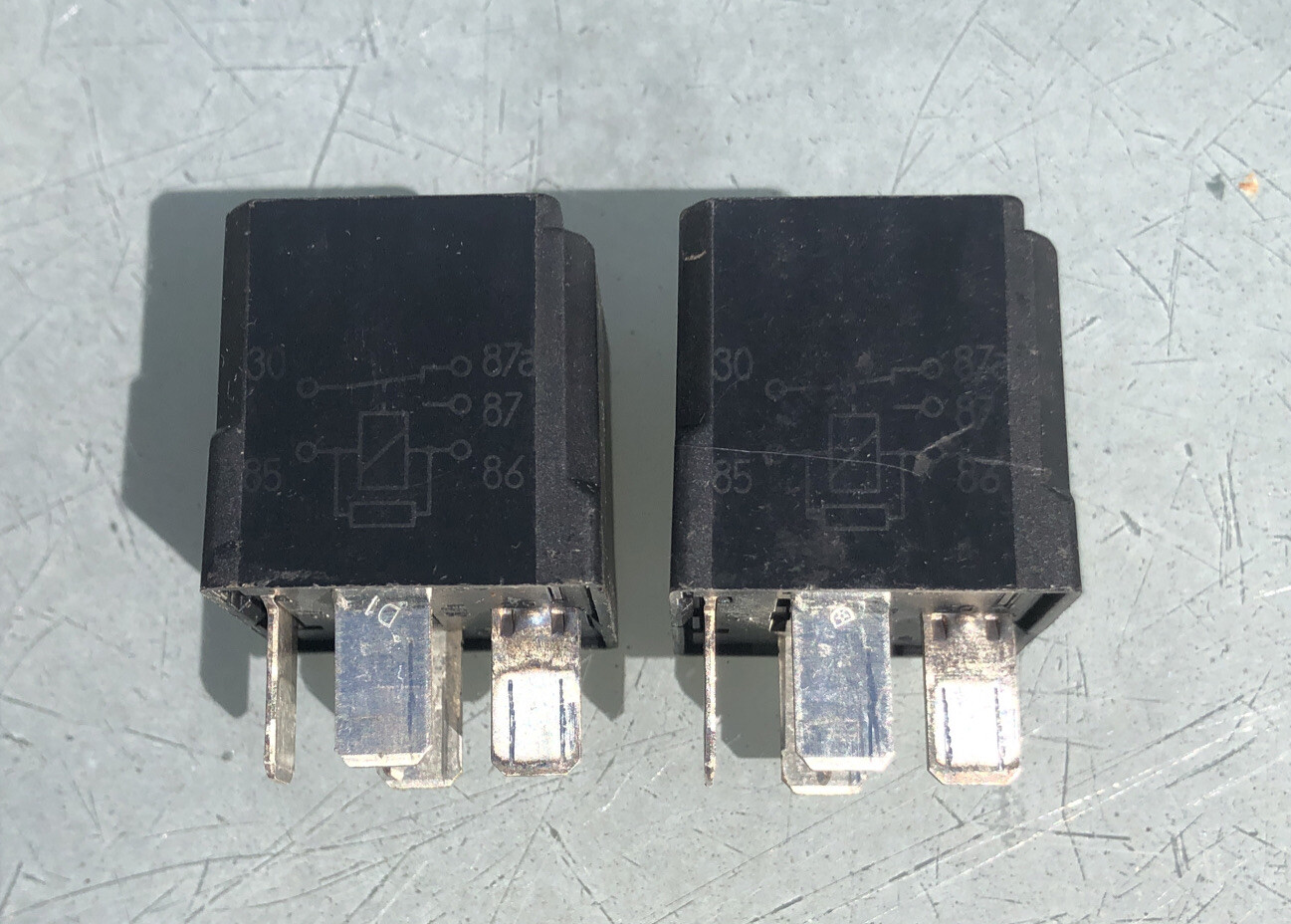 DODGE JEEP CHRYSLER MULTIPURPOSE 5 PIN RELAY 04727370AA (50732)OEM tested 2pcs