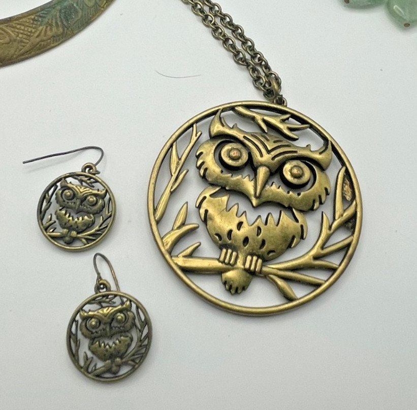 Vintage Brass Wearable Jewelry Lot 17 Pc Mixed Metals Brass tone Copper tone 1lb