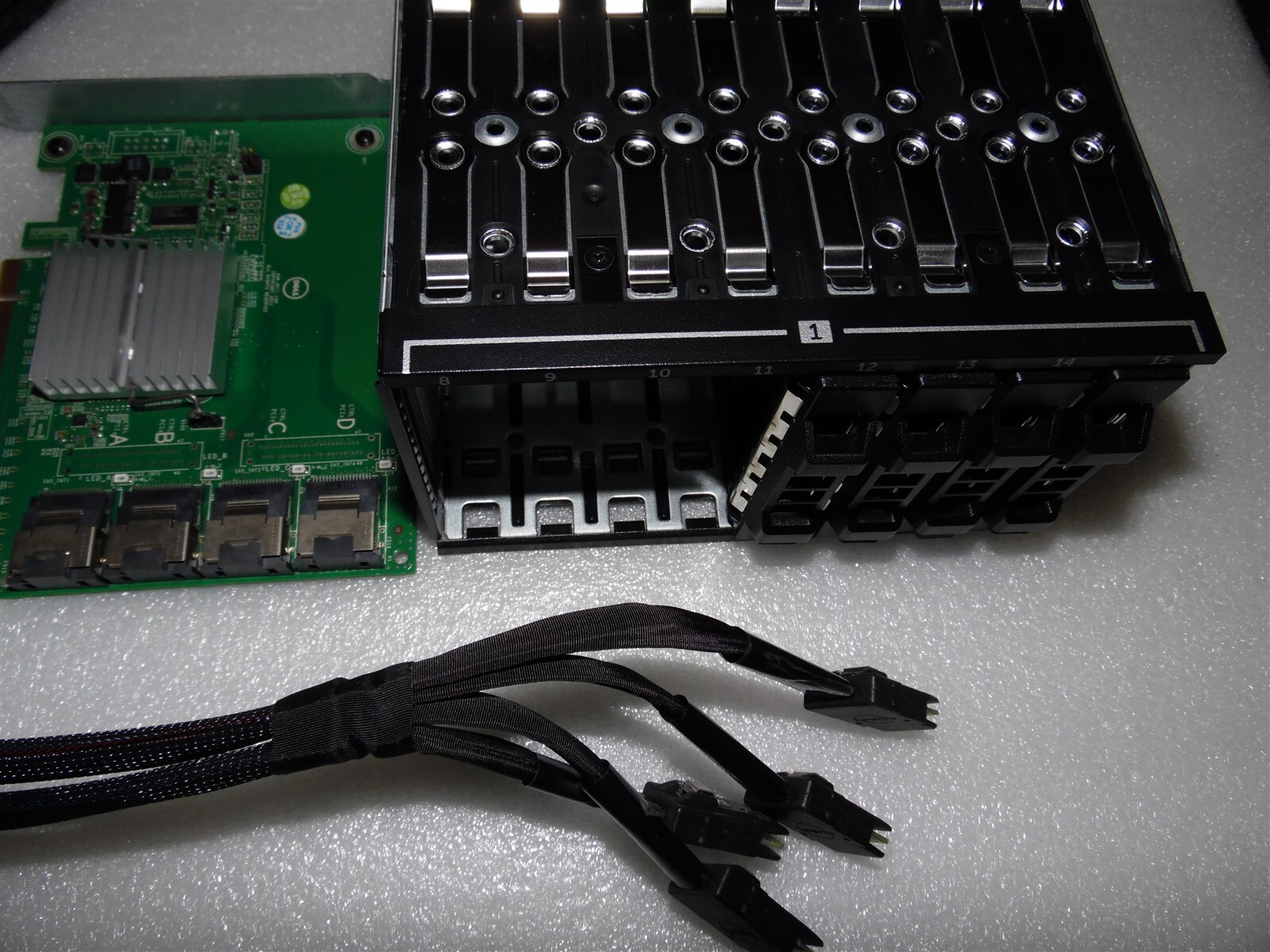 PCIe NVME U.2 SSD SAS CARD EXPANDER DELL POWEREDGE SERVER R720 R820 YPNRC 693W6