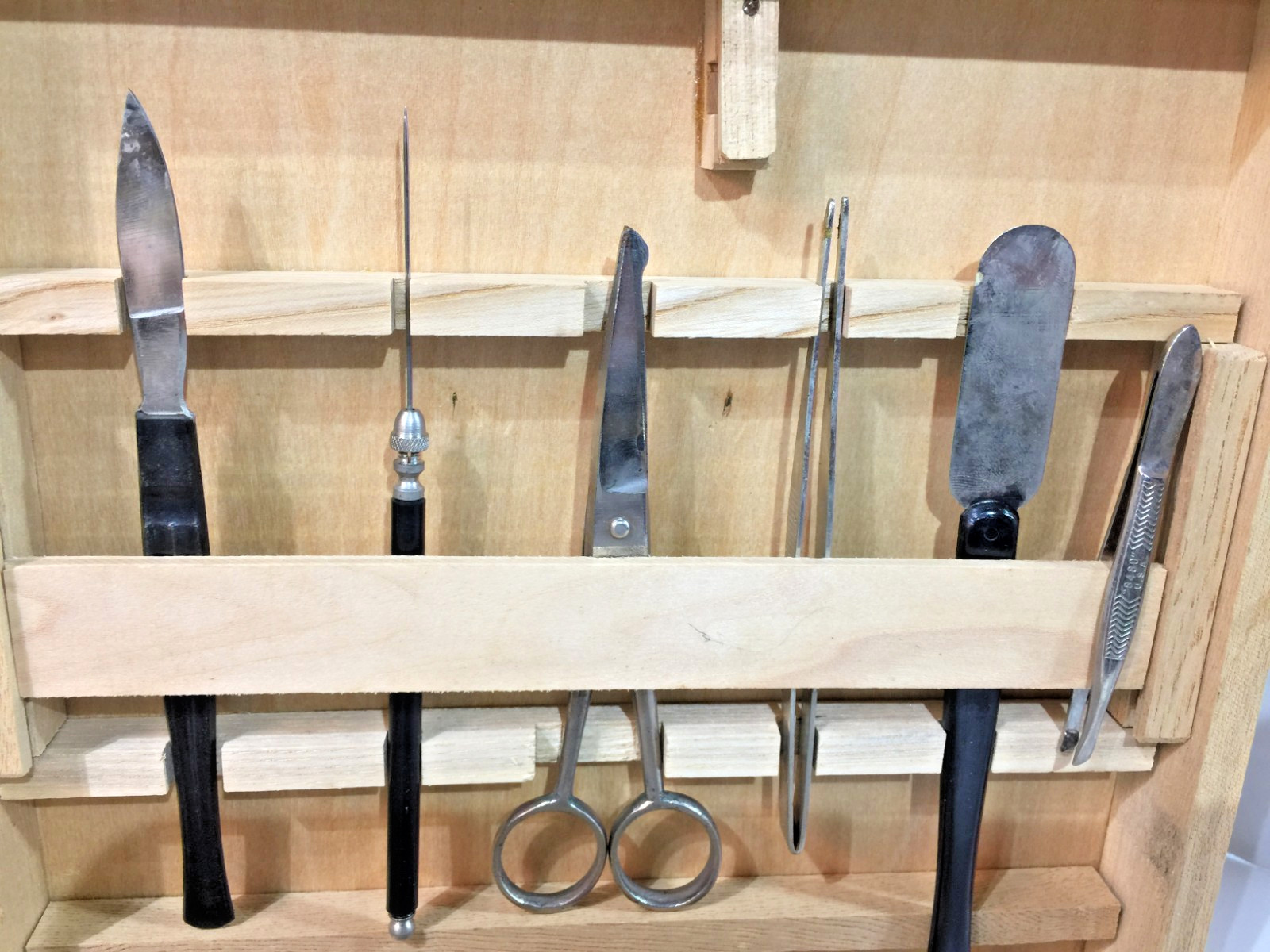 Vtg Empire Microscope & Laboratory 750 Power Illuminated W/Case, Equip. Untested