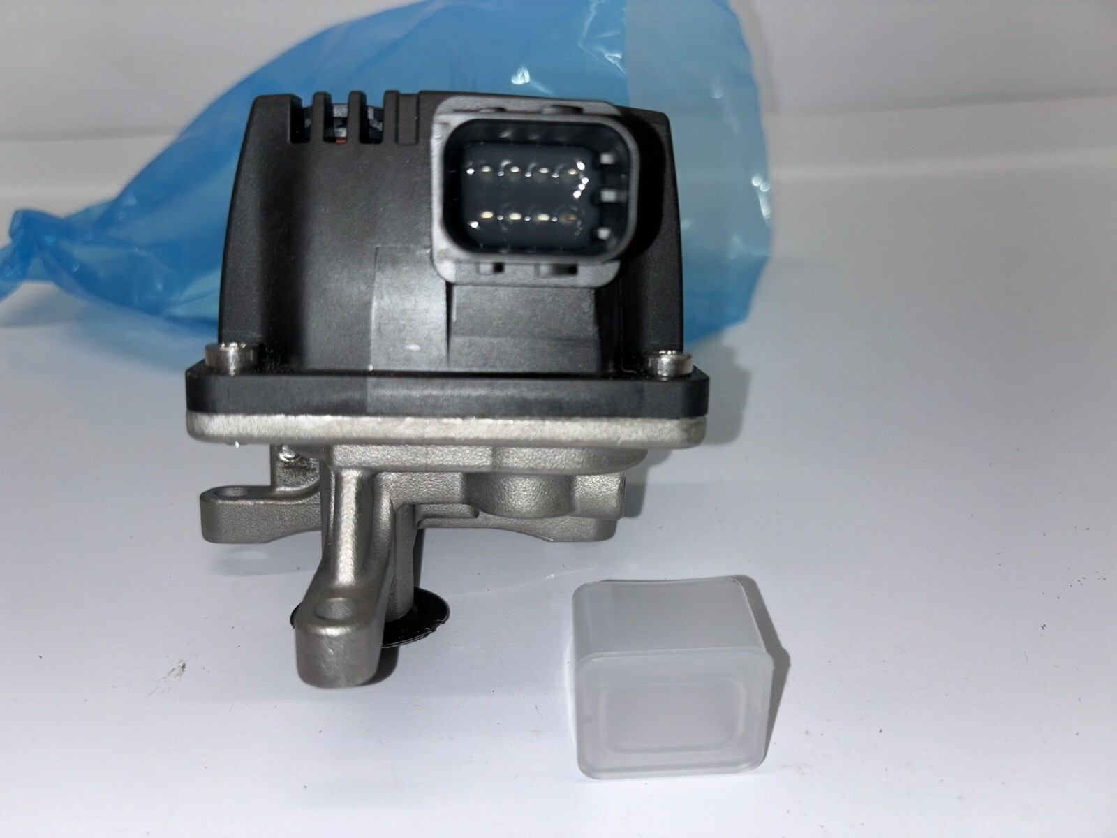 Diesel Exhaust Fluid DEF Metering Device Dosing Unit CEM A0001405539