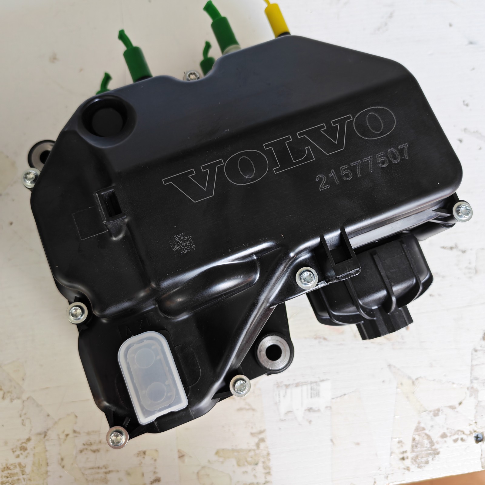 12V Urea Pump D13 21577511 21332701 Bosch 85003864 For Volvo Mack DEF 21577507