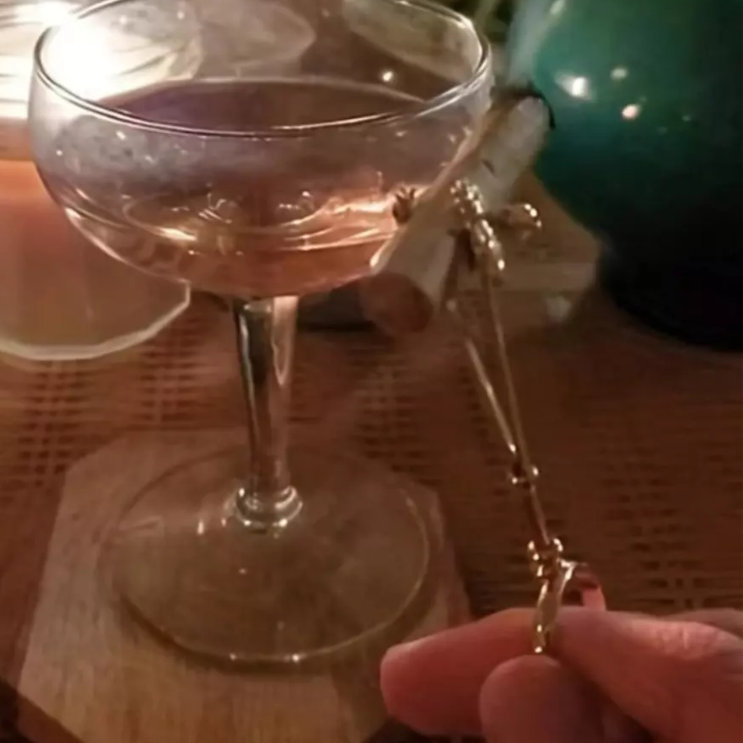 Golden Bee Shaped Cigarette Mouthpiece Elegant Mouthpiece Ring Cigarette Holder