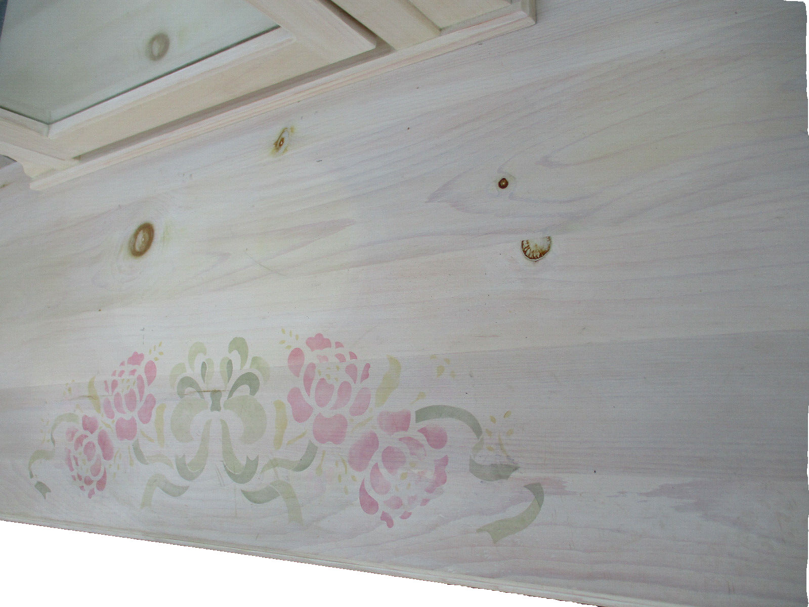 62922 Master Craft Hand Made Vanity Desk with Mirror