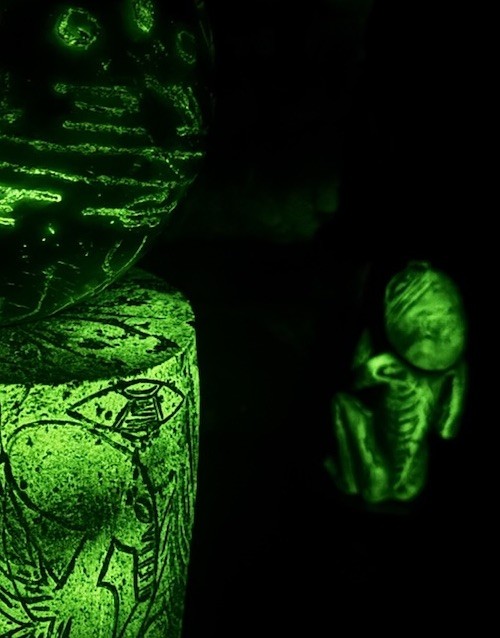 Glowing Ufo Praying Alien Tula Hidalgo PreColumbian Anuannki Ancient Ojuelos