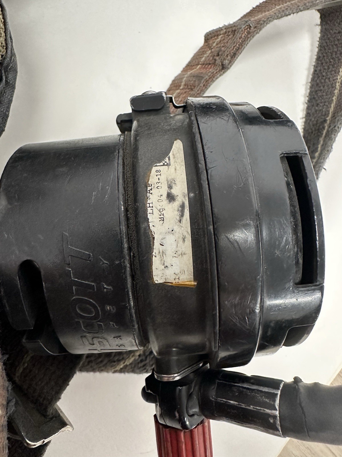 Scott AP75 Air-Pak 75 CBRN 4.5 SCBA Harness 2013 Edition w/ EZ flow regulator