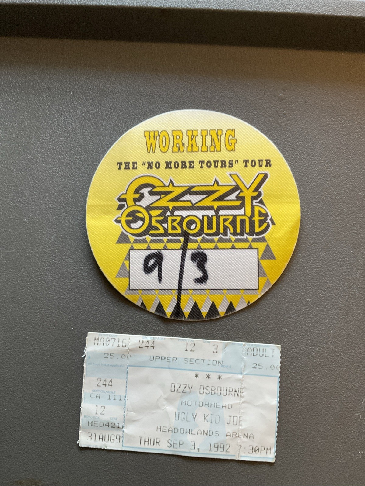 OZZY OSBOURNE *BACKSTAGE PASS +TICKET STUB*motorhead 9/3/92