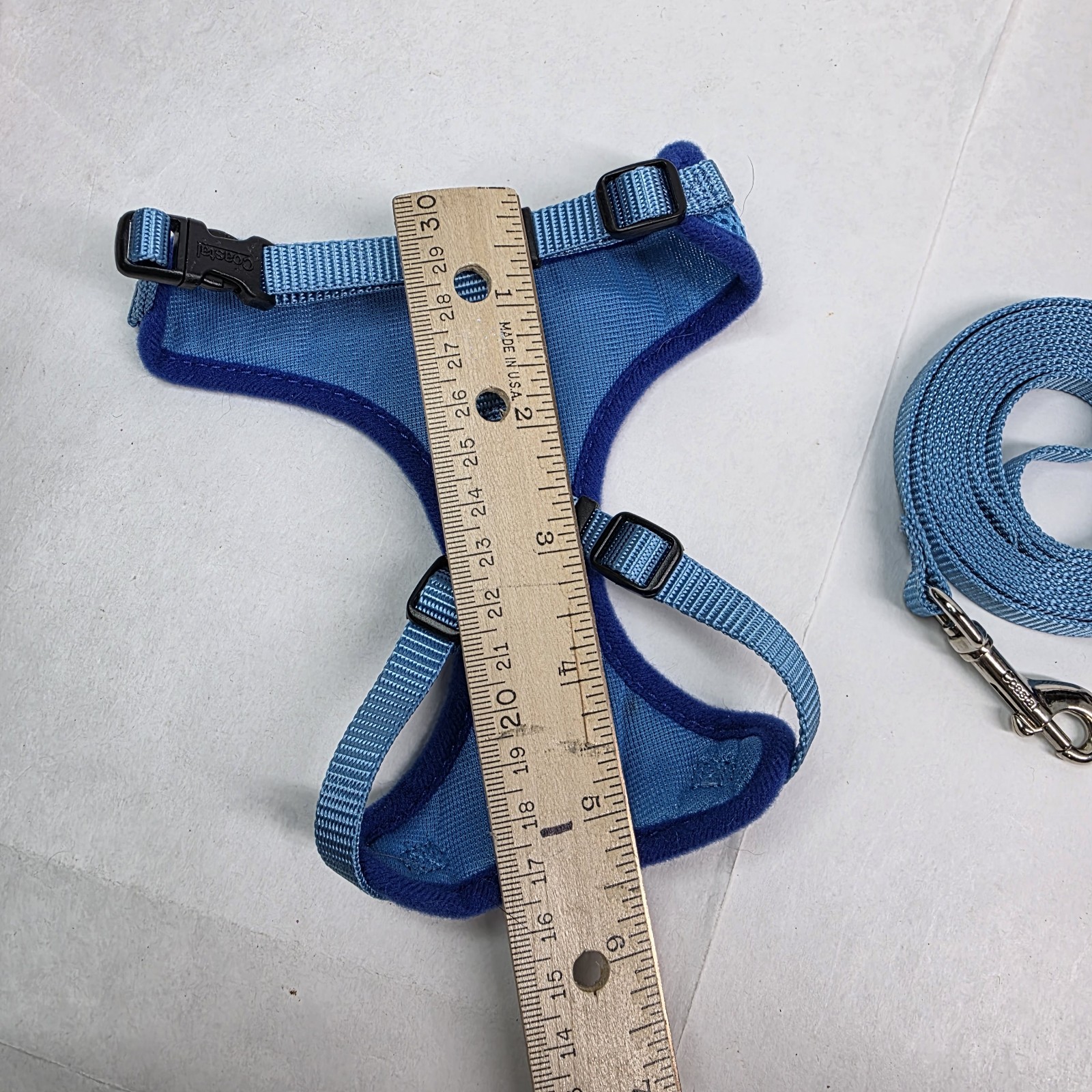 Adjustable Cat Harness W/Leash Blue One Sz Fits Most Adjustable Great Condition