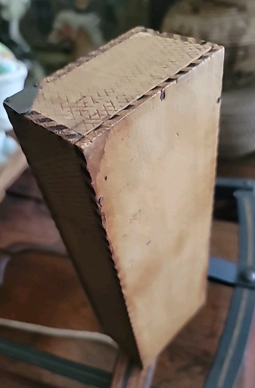 Antique Pyography Box Wood Valentine Painted Hearts Cupid Lady UNIQUE 10×3 1/2×2