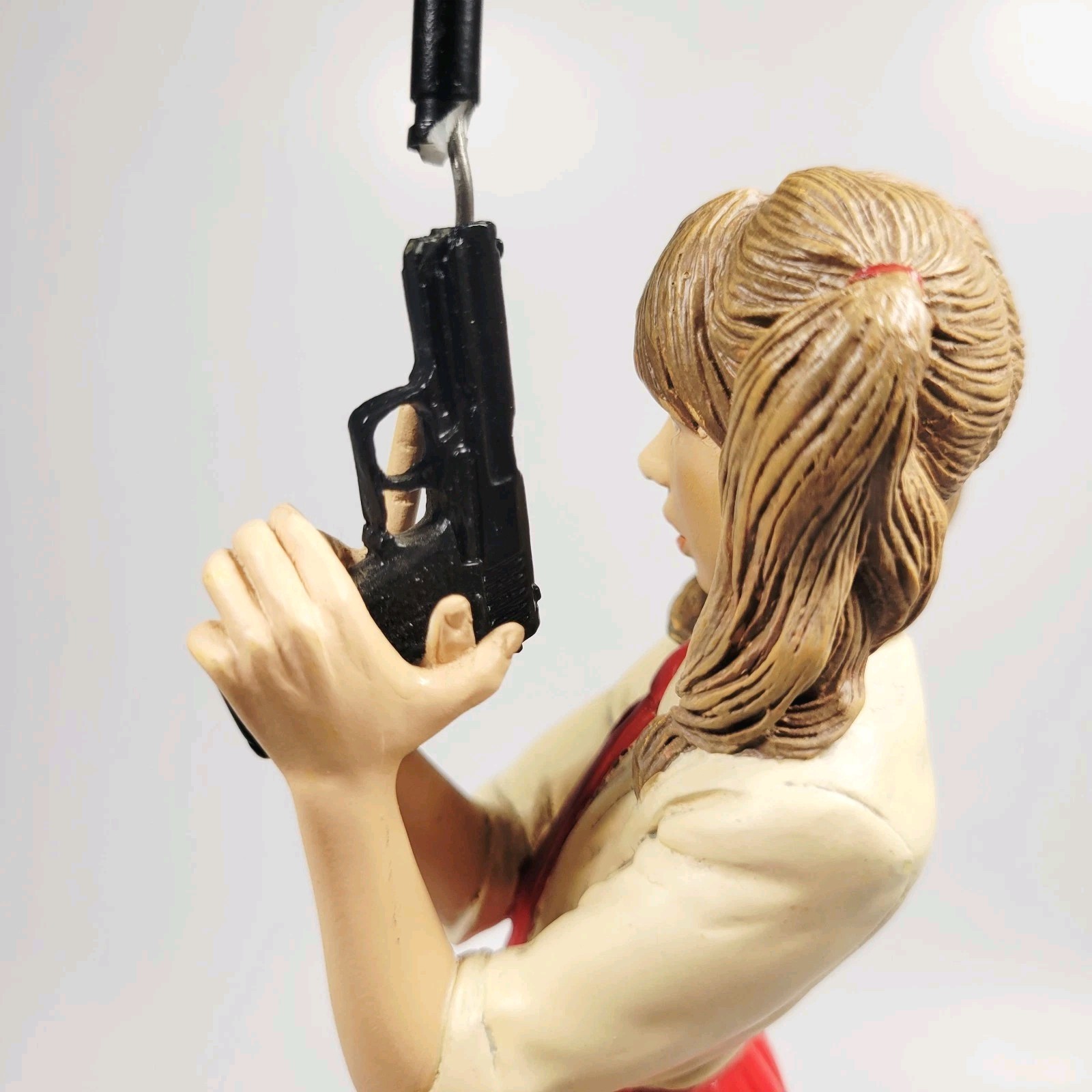 RARE Hit-Girl Statue Red Skirt Edition #27/100 Dynamic Forces - READ - DAMAGED