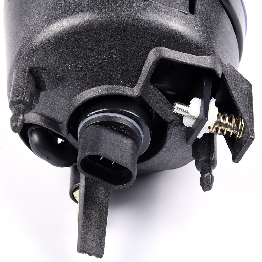 2pcs Fog Light Front Bumper Lamp+Bulbs Fit For 04-15 Nissan Titan 05-07 Armada