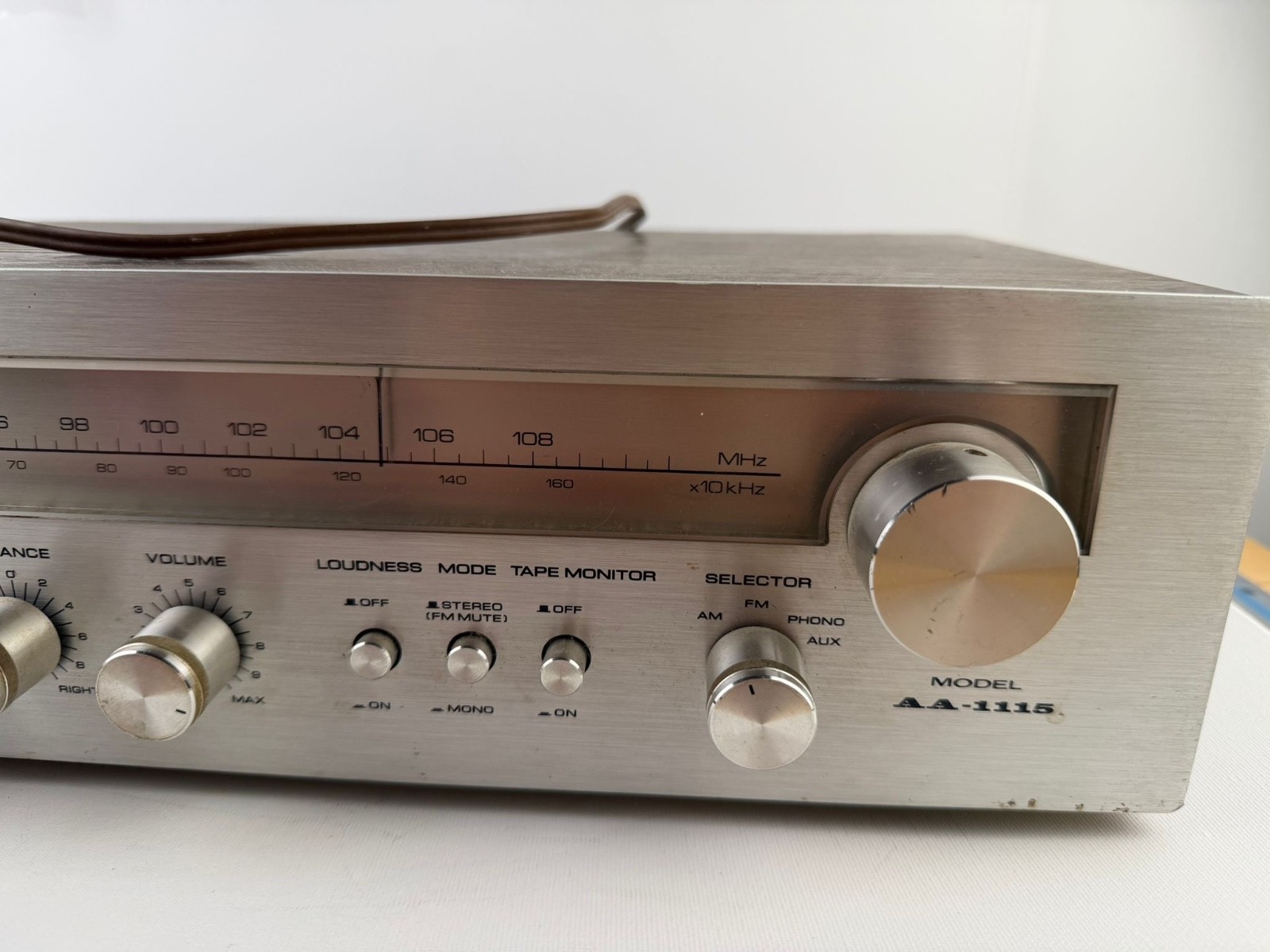 Vintage AKAI AA-1115 Stereo Receiver Made in Japan Fully Working