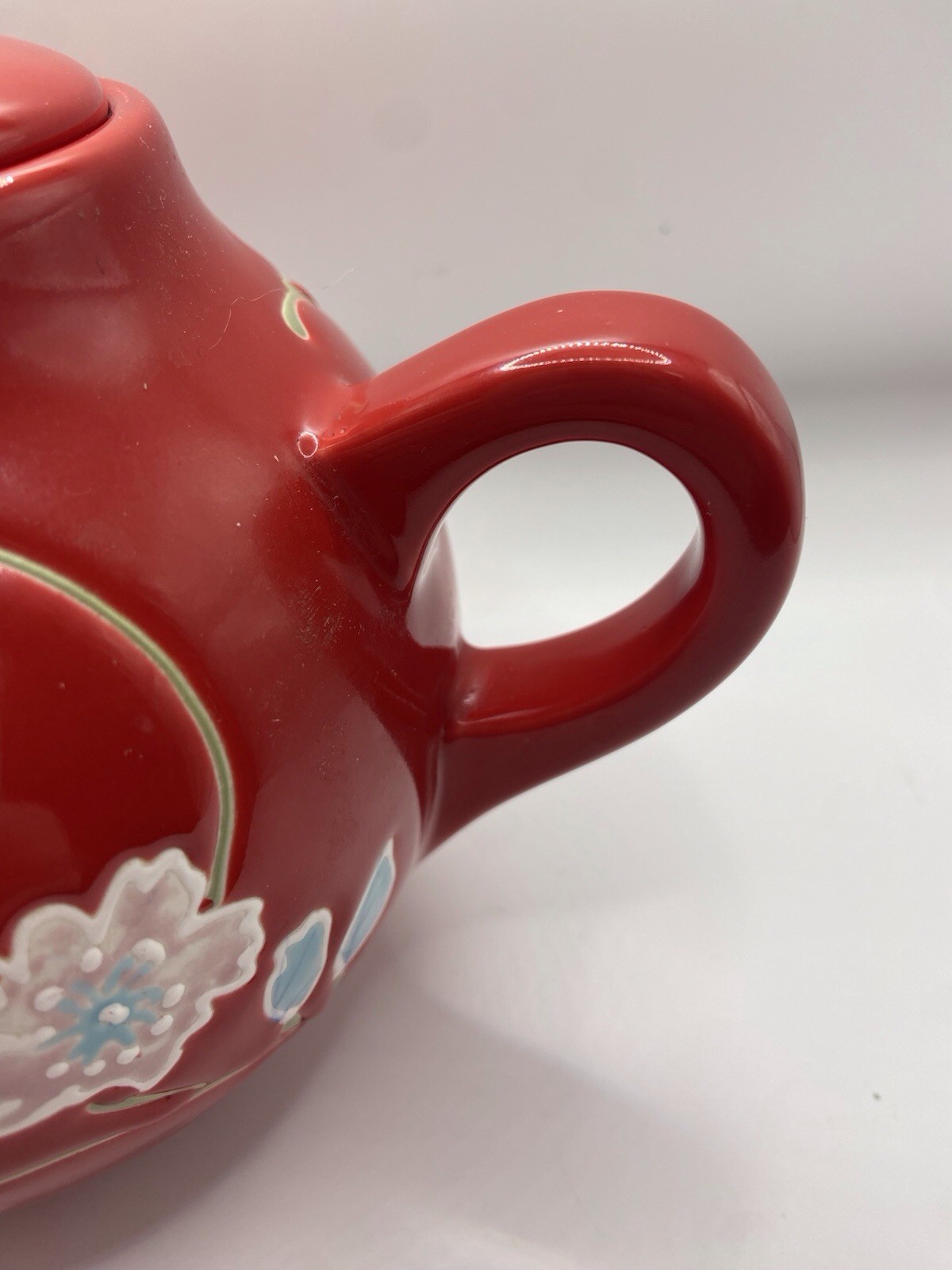 FSG Red Stoneware Floral Teapot With Strainer Pink Blue Green Flowers