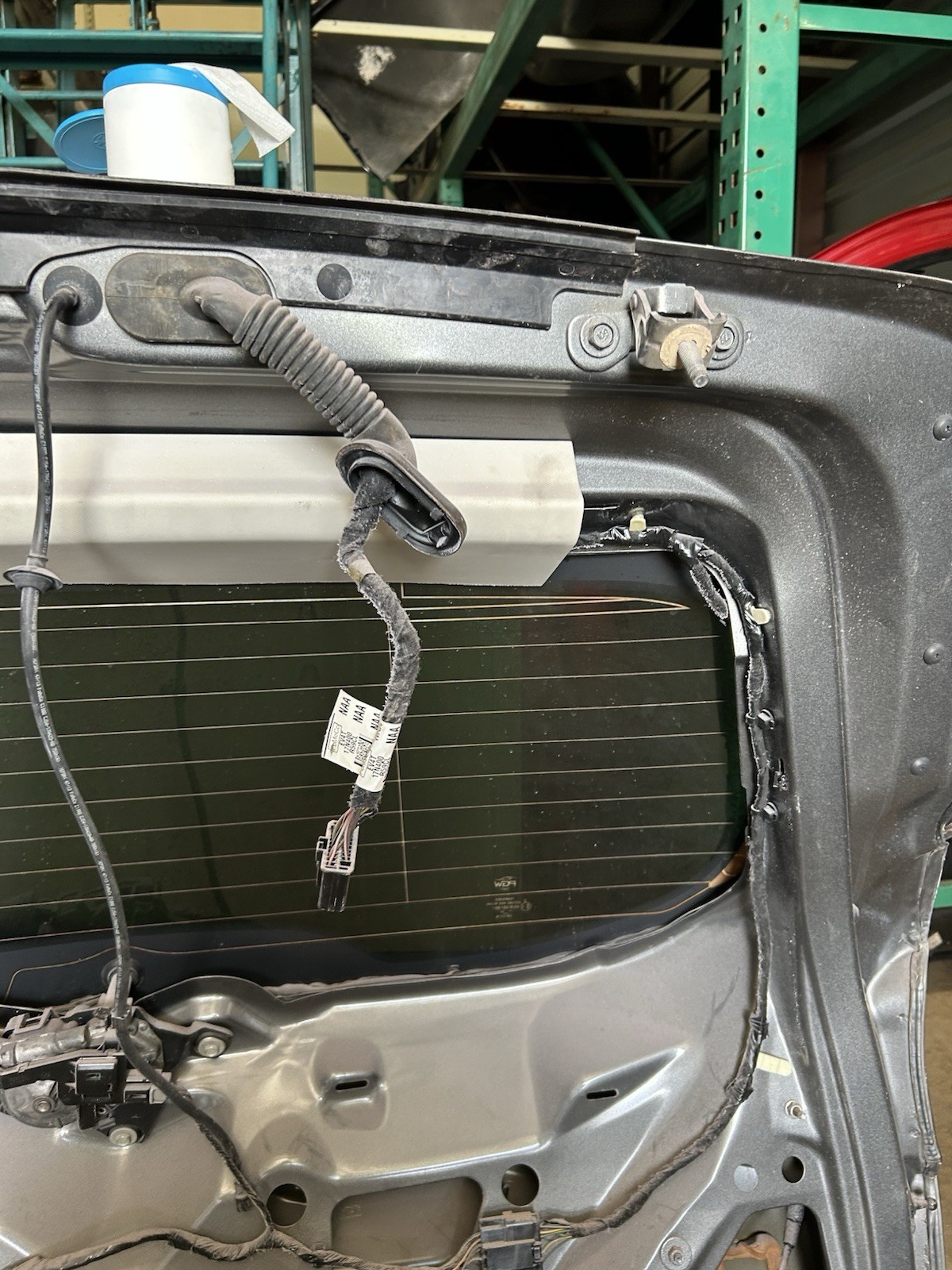 2013 - 2016 Ford Escape Trunk Decklid Rear View Camera Manual Lift Gray J7