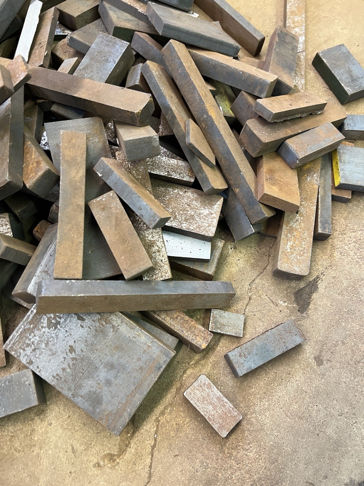 Mix lot 5+Lbs A36 Flat steel metal plate bar steel stock 3/8" 1/2" 3/4" 1"+ Th