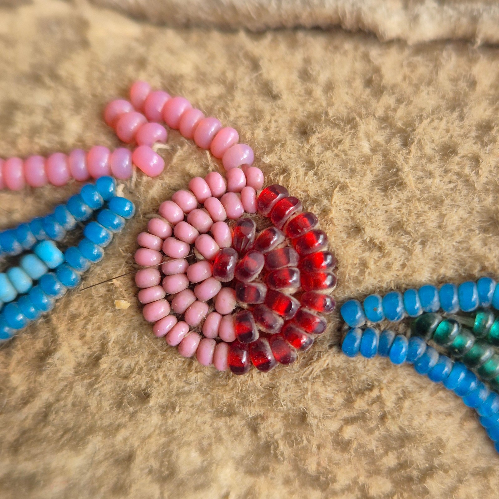 Antique SINGLE Cree/Ojibwe Buffalo Hide Moccasin, 1870s, ex-Gen. Charles F. ROE