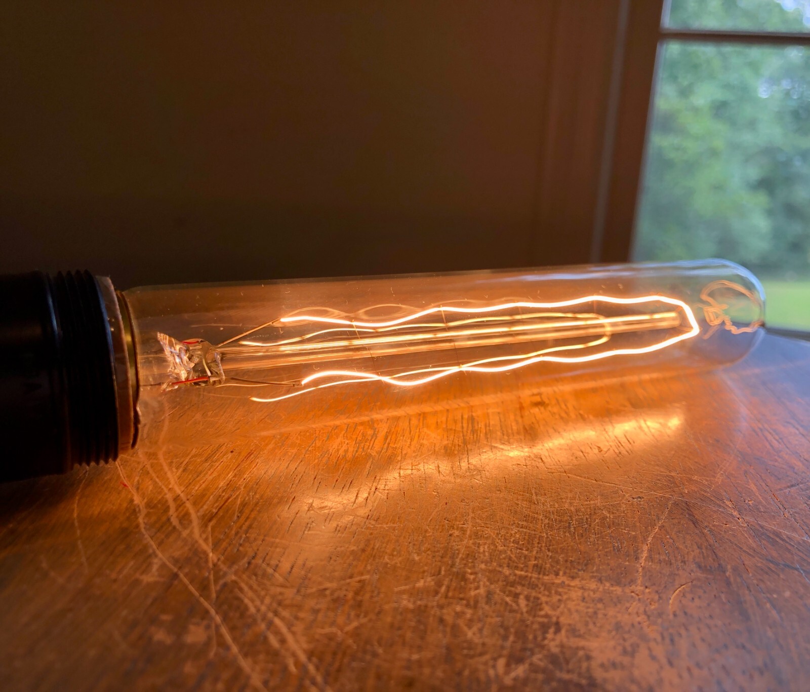 LOT: 4 Long Tubular Light Bulb, 40w Vintage Edison Style Filament Clear Glass T9