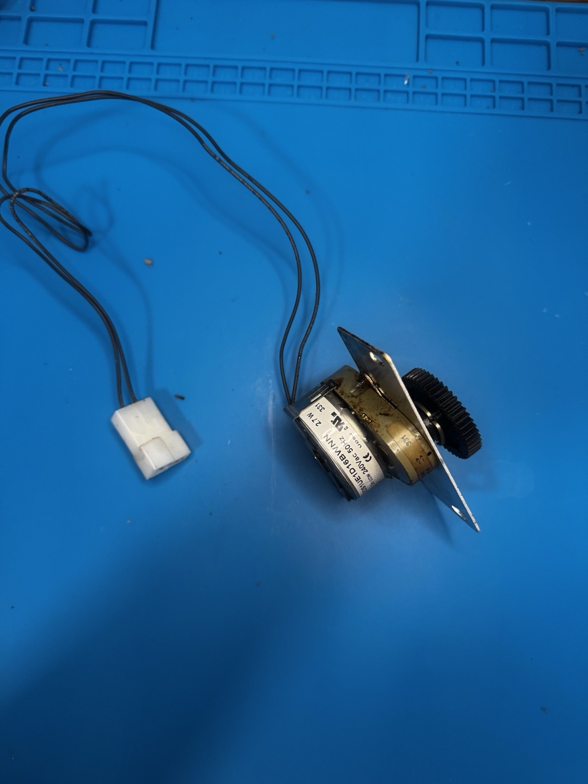 Merrychef Stirrer Motor Assembly Pinned PSA288 - Genuine OEM Replacement Part