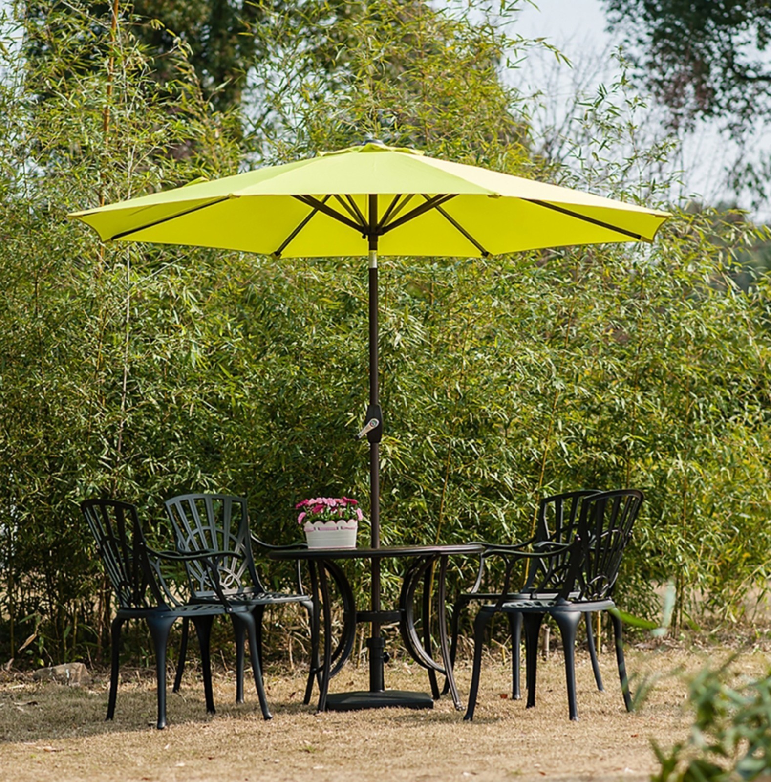 9 FT Outdoor Patio Round Umbrella Aluminum Pole Crank and Tilt Function LIME