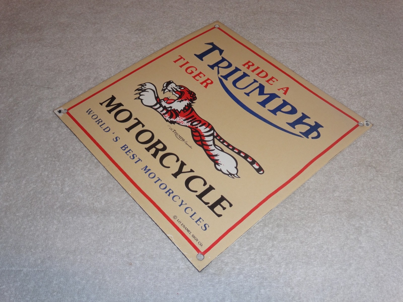 VINTAGE TRIUMPH T110 MOTORCYCLE DEALER TIGER 10" PORCELAIN METAL GASOLINE ⛽ SIGN