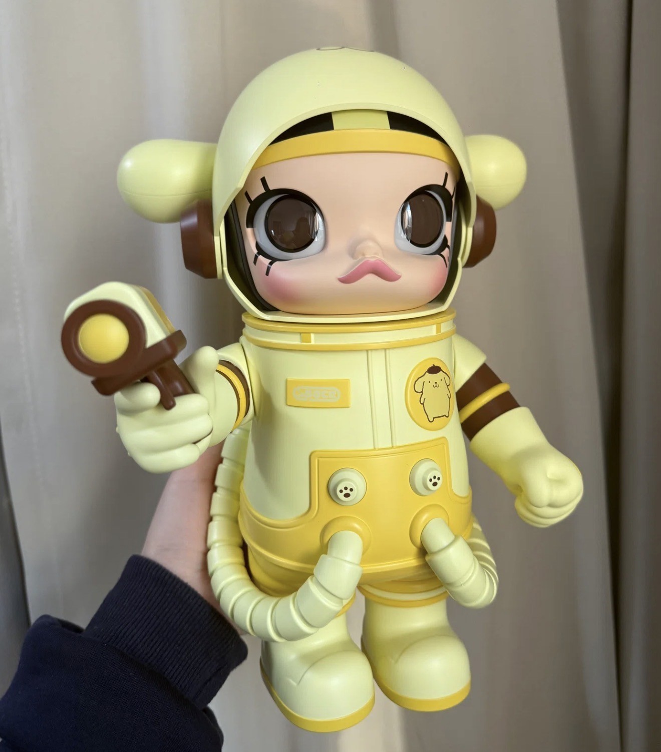 MEGA SPACE MOLLY 400% SANRIO FAMILY SERIES - POMPOMPURIN FIGURE BIRTHDAY GIFT