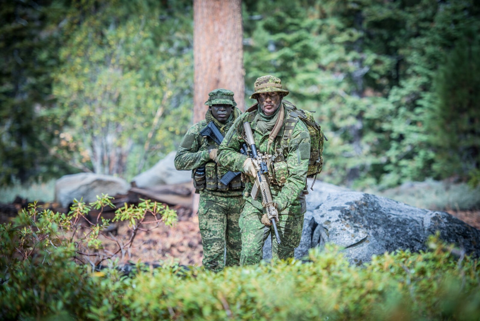 Helikon-Tex MBDU Combat Shirt Jacket Army Uniform RipStop Multicam Tactical