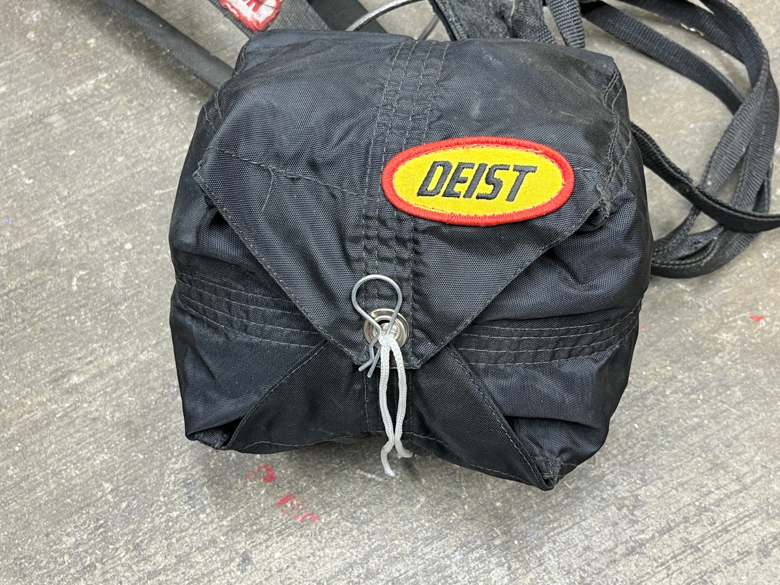 Deist Drag Parachute pack, for 10' chute, 7x7, Simpson pilot is for 12' chute