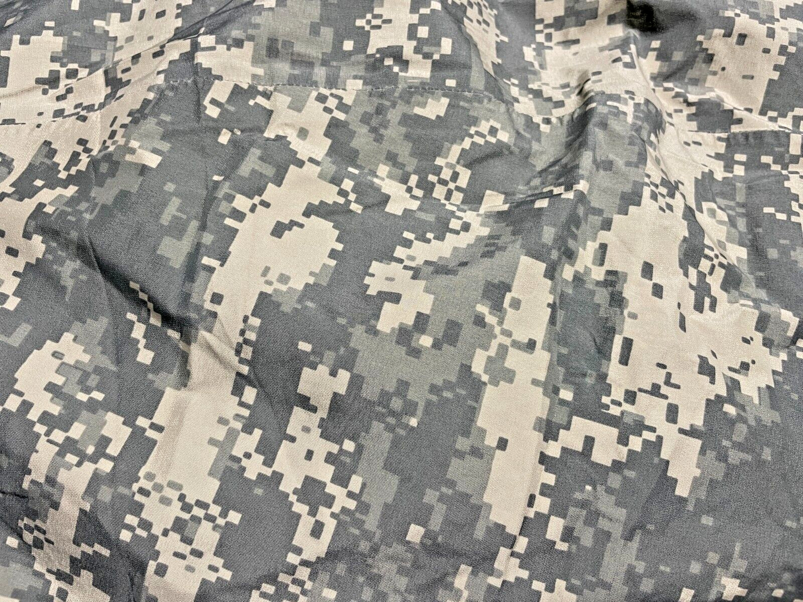 MINT - US Army ACU Bivy Cover Digital Waterproof Goretex Sleeping Bag Cover UCP