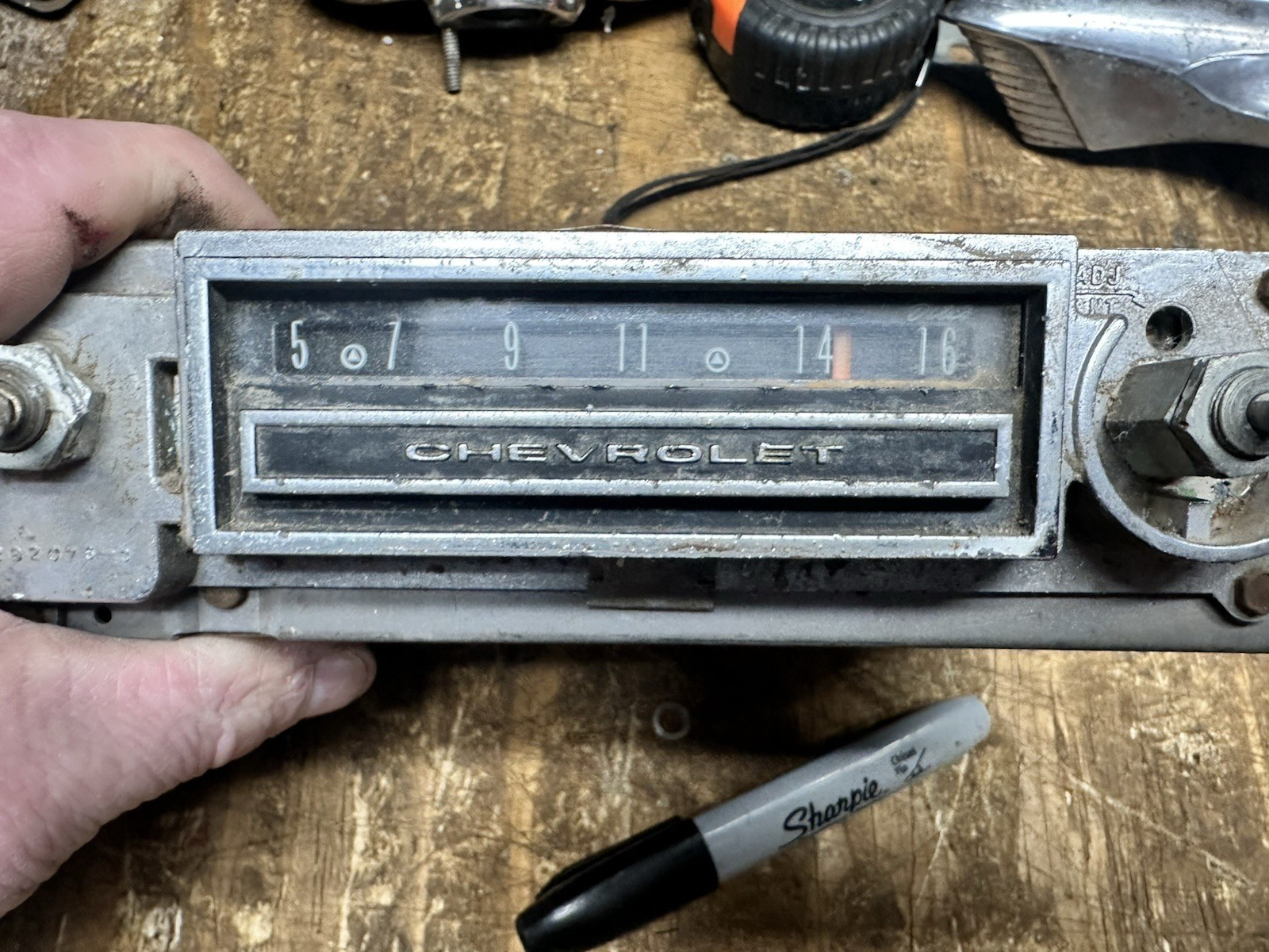 64 65 66 1964 1965 1966 CHEVY / GMC TRUCK RADIO