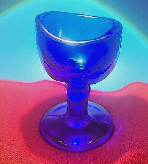 John Bull Vintage Style Cobalt Blue Glass Eye Wash Bath Cup 2 3/4"