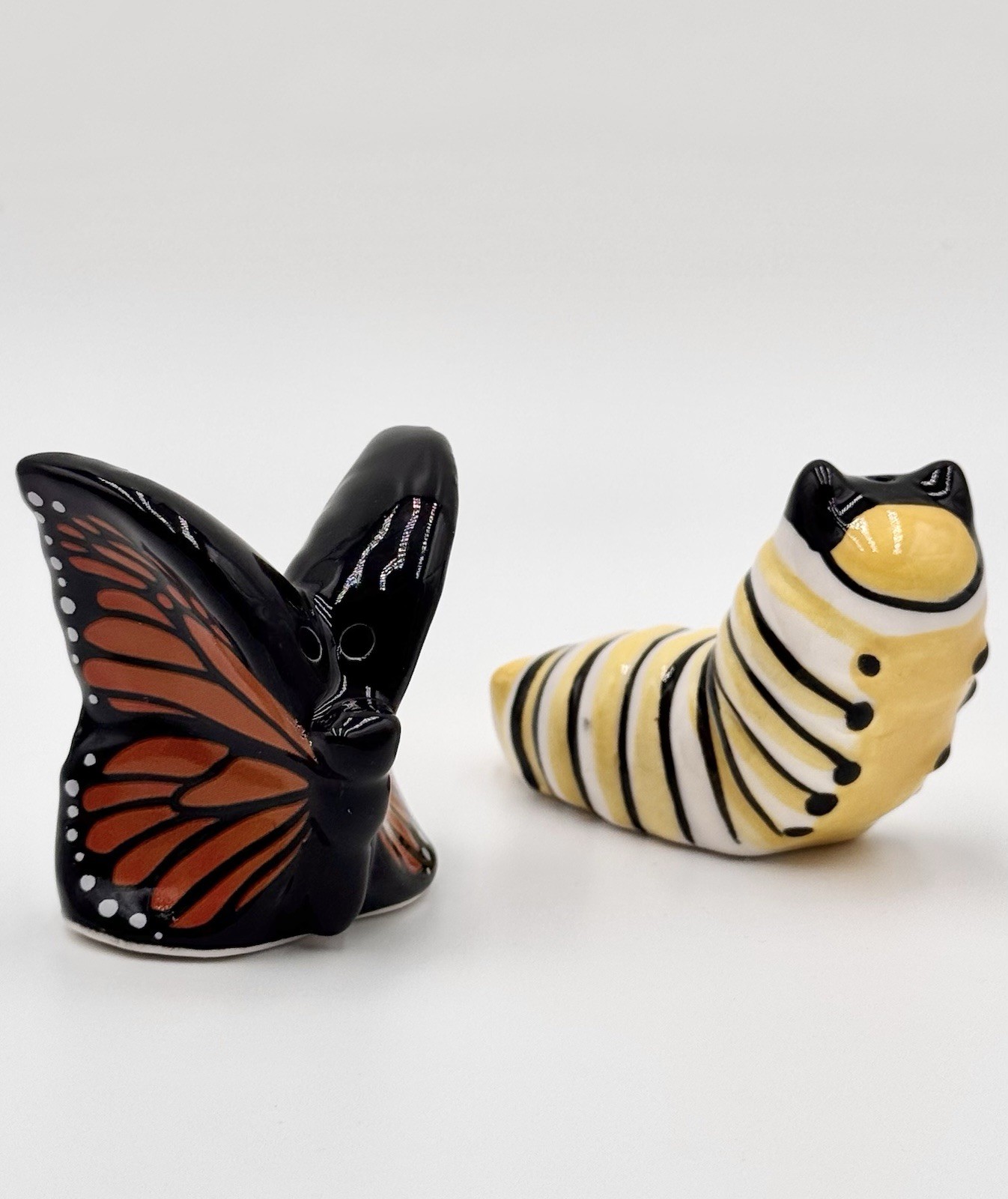 Cracker Barrel Mini Monarch Butterfly And Caterpillar Salt & Pepper Shakers NEW