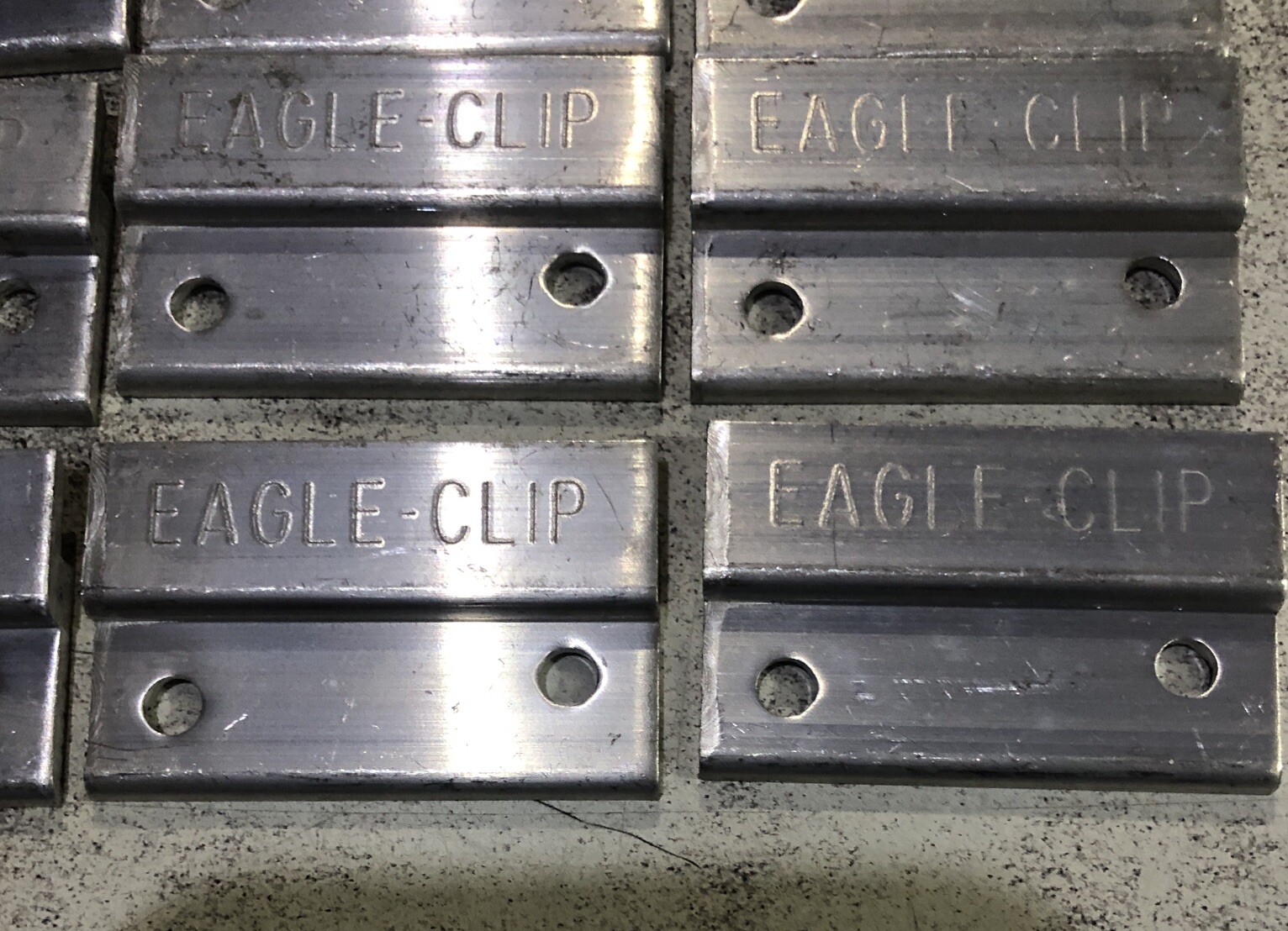 Eagle EAM-375 2'' Z-Clips 20 Pack  Aluminum Extrusions