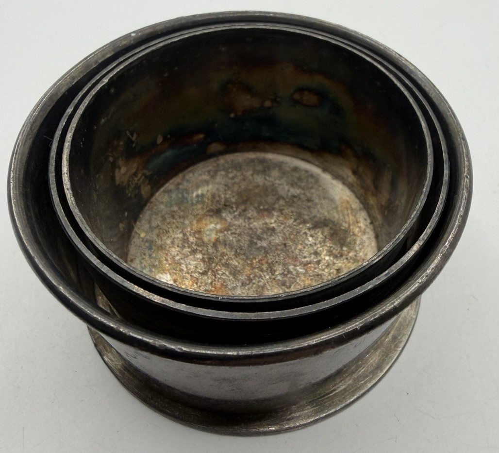 Antique Silverplate Collapsible Cup Simpson Hall Miller Quadruple Plate - 3"