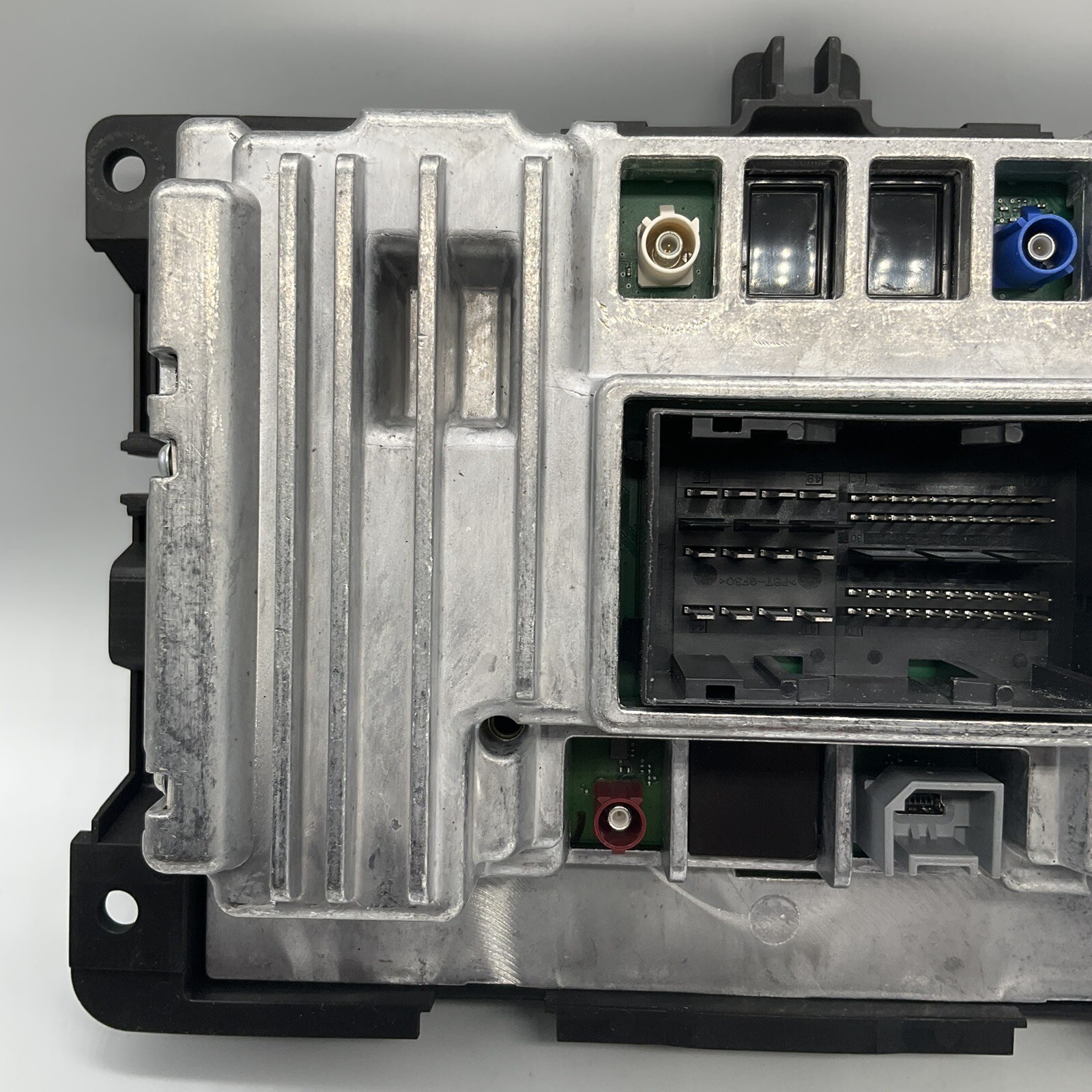 2019-2020 Dodge Ram OEM VP2 Uconnect Multi Media Radio Display Receiver Untested