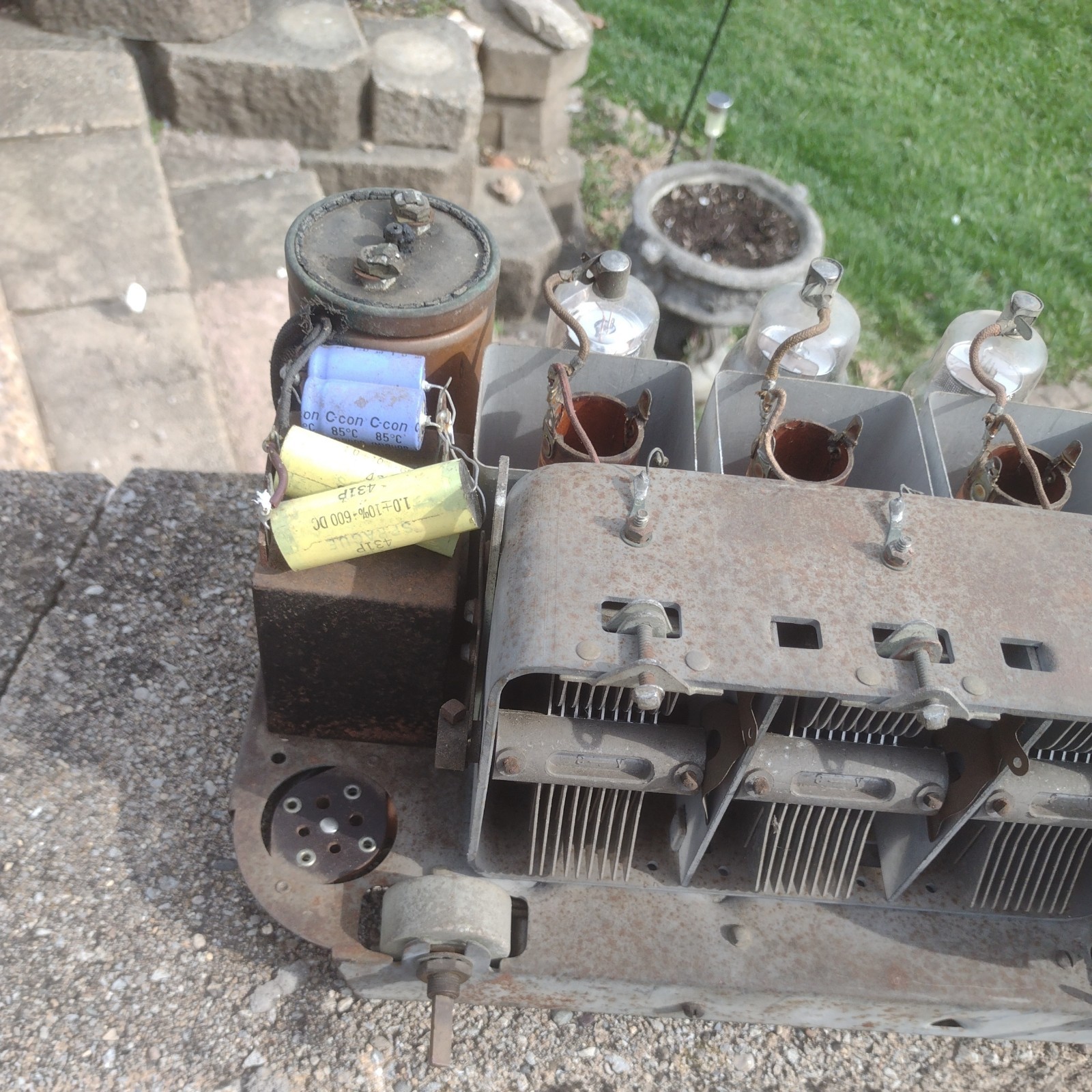 Antique 1931 Crosley Model 54 Cathedral Or Tombstone Radio Chassis. Parts Only