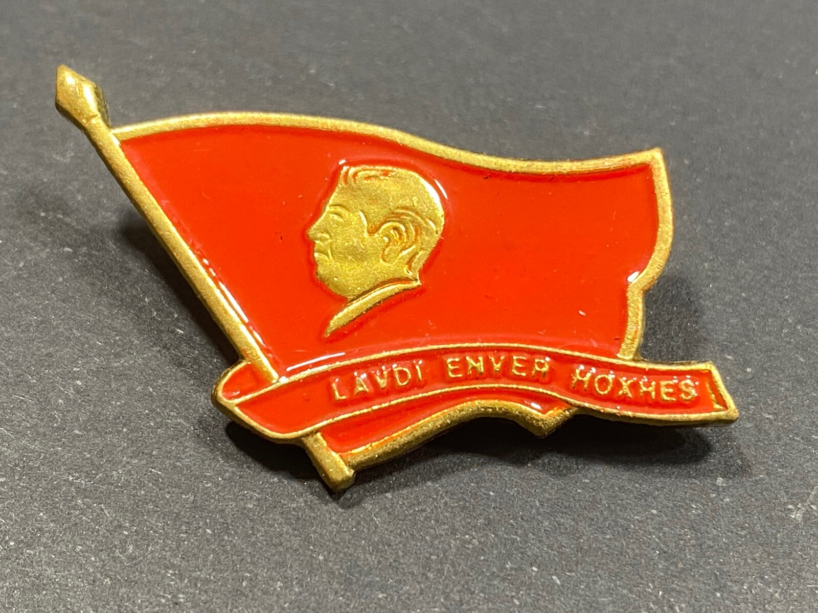 ALBANIA PIN-GLORY TO ENVER HOXHA -COMUNISM TIME-1986