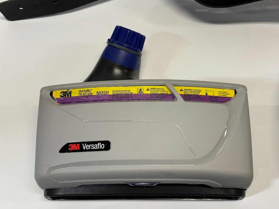3M Versaflo TR-600 Air Purifying Respirator with Battery, Belt & Head suspension