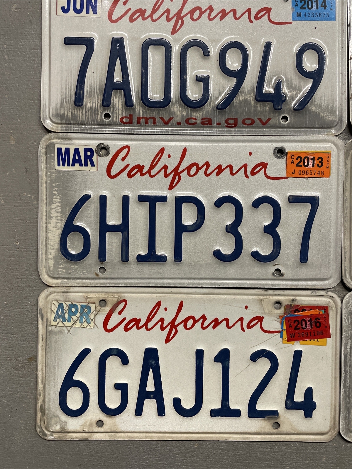 ONE CALIFORNIA LICENSE PLATE LIPSTICK💄 STYLE RANDOM LETTERS/NUMBERS CRAFT GRADE