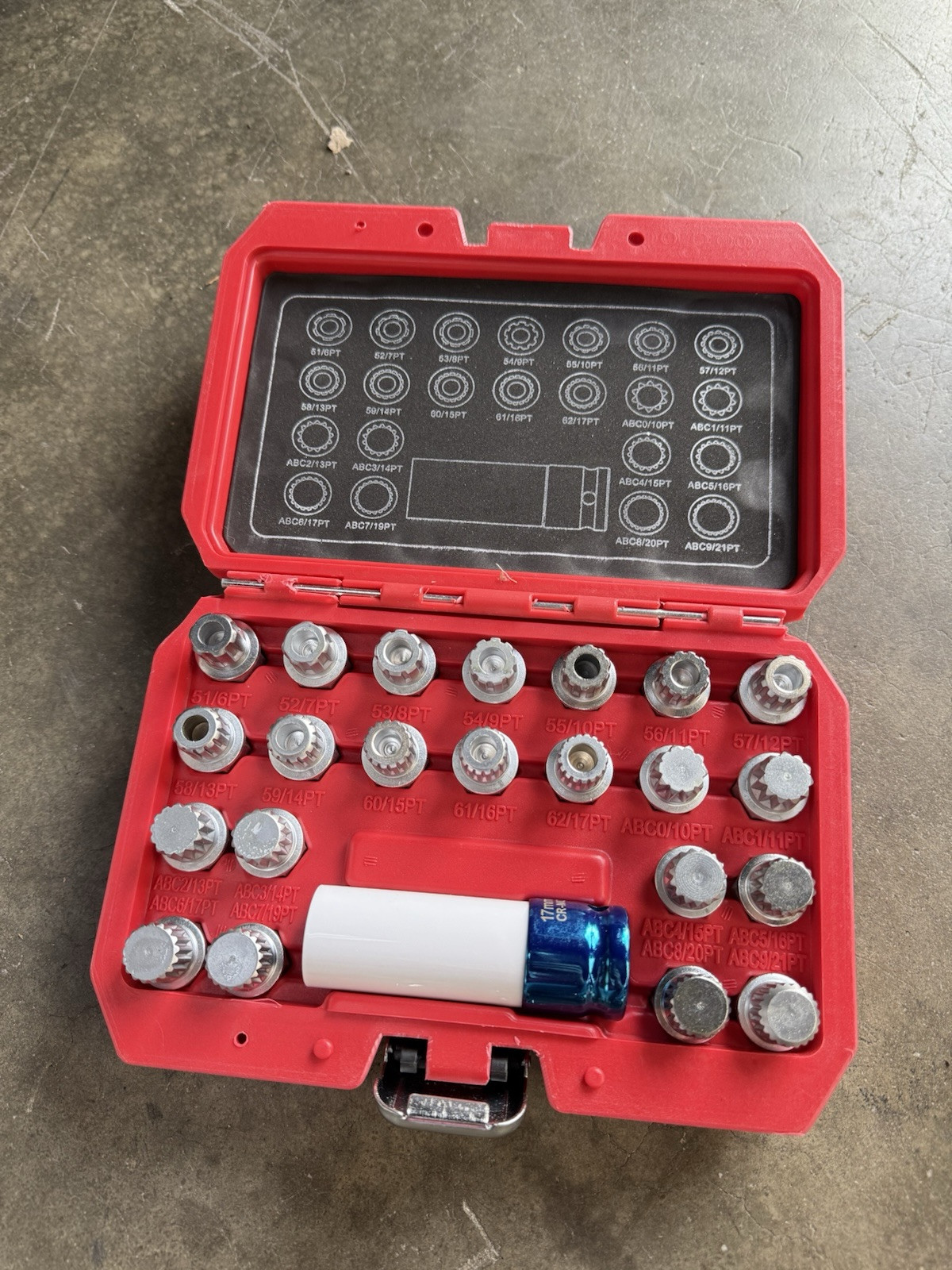 23pcs Anti-Theft Wheel Locking Lug Nut Key Set Ribe & Spline Bit Fit VAG Audi VW